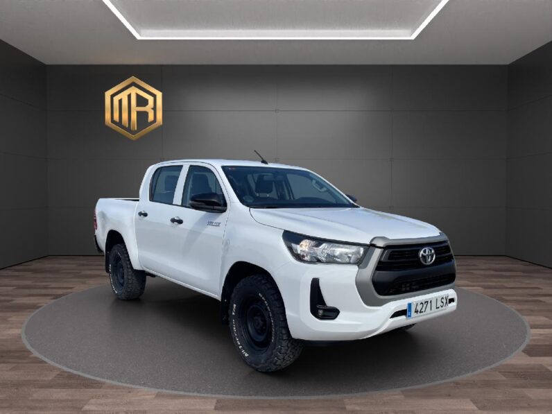 
 Toyota Hilux 2.4 D-4D Cabina Doble GX 4×4 caja abierta 2021 full									