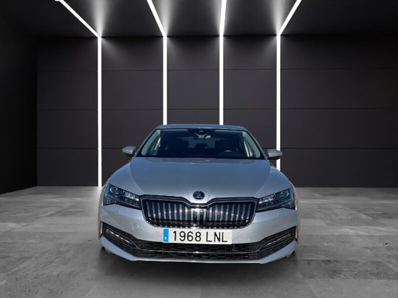 
 Skoda SuperB Style 1.4 TSI iV P-HEV 160kW DSG 2021 full									