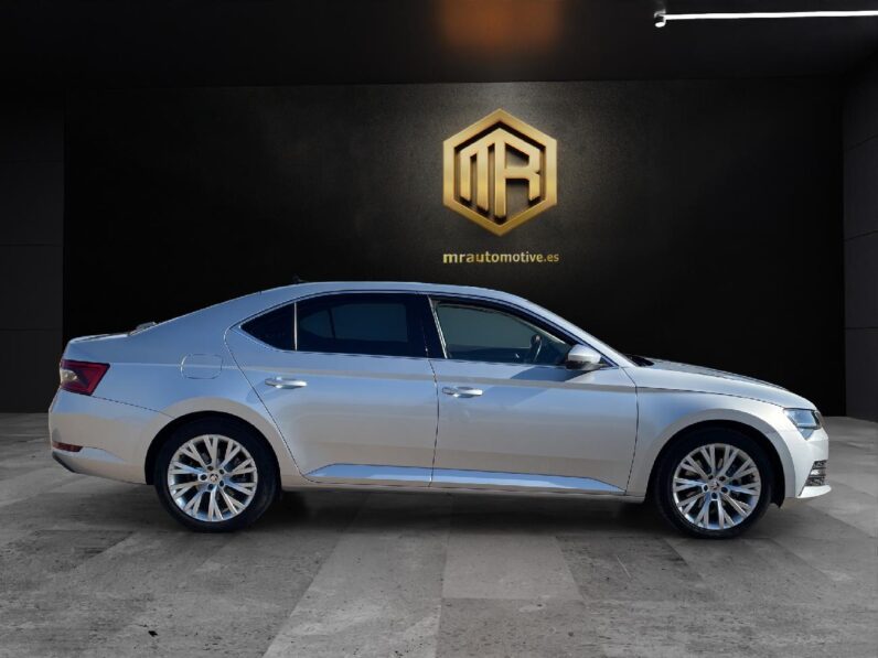 
 Skoda SuperB Style 1.4 TSI iV P-HEV 160kW DSG 2021 full									