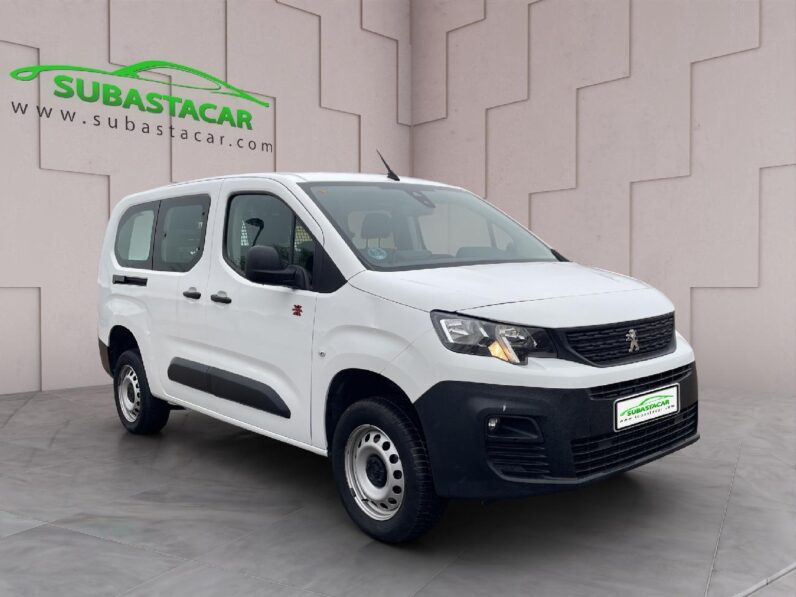 
 Peugeot Partner 4×4 doble cabina Long BlueHDi 96kw 2021 full									