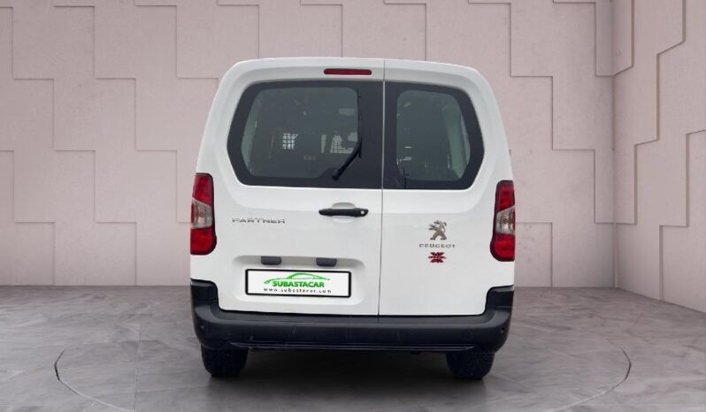 
 Peugeot Partner 4×4 doble cabina Long BlueHDi 96kw 2021 full									