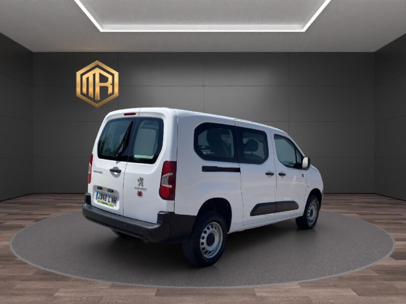 
 Peugeot Partner 4×4 doble cabina Long BlueHDi 96kw 2021 full									