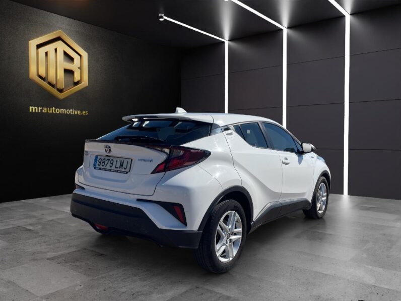 
 Toyota C-HR 1.8 125H Active (122CV) 2021 full									