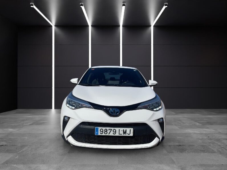 
 Toyota C-HR 1.8 125H Active (122CV) 2021 full									