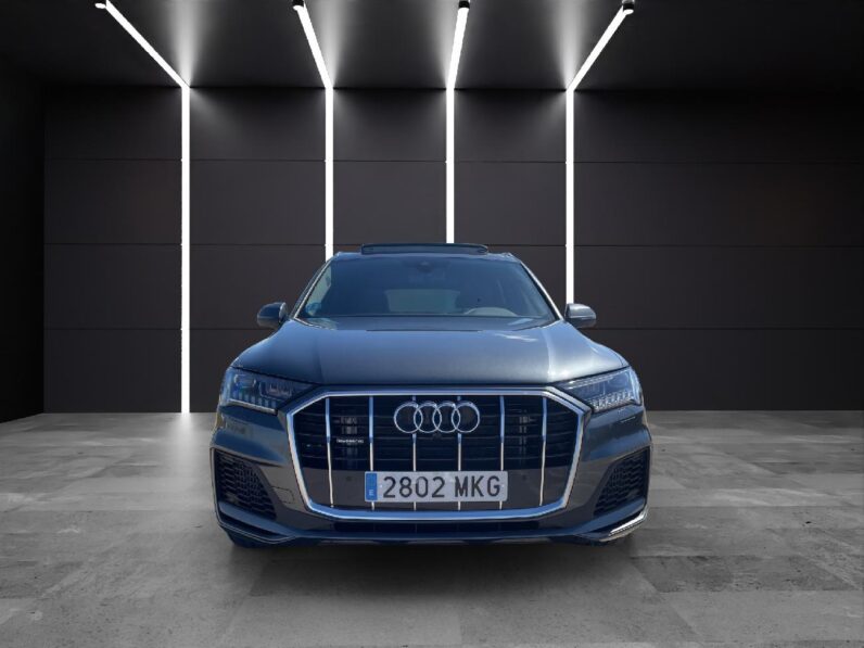 
 Audi Q7 S line plus 55 TFSIe 280kW quattro tip 2023 full									