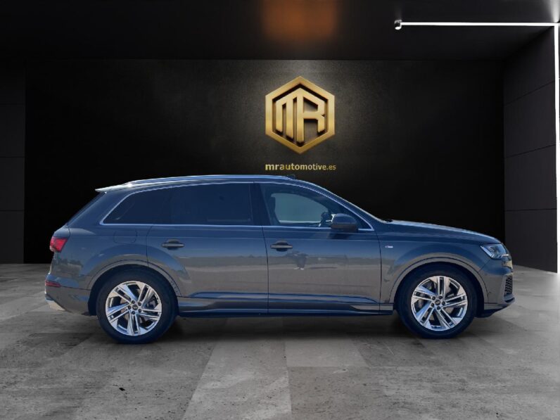 
 Audi Q7 S line plus 55 TFSIe 280kW quattro tip 2023 full									