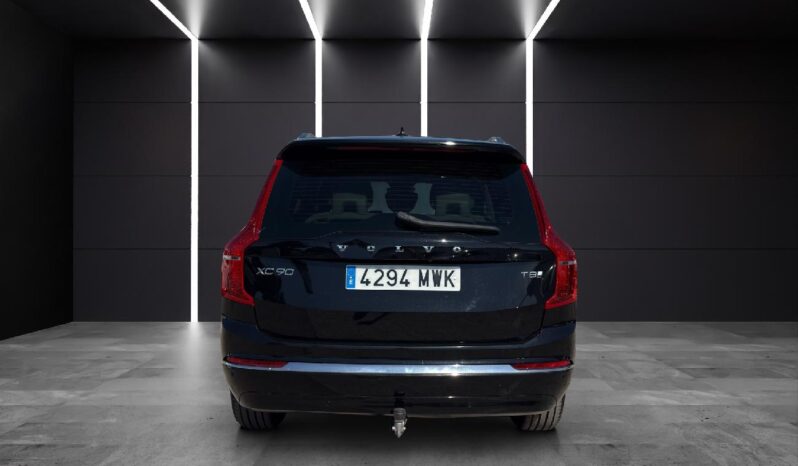 
 Volvo XC90 2.0 T8 AWD Core Recharge Auto 2024 full									