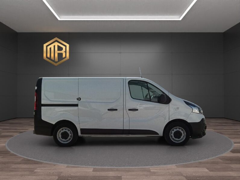 
 Renault Trafic Furgón 29 L1H1 Energía BluedCi 107 kW 2021 full									