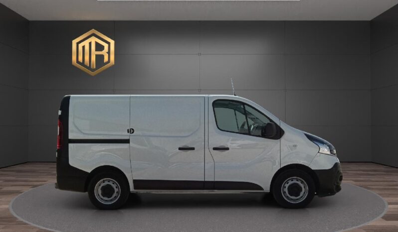 
 Renault Trafic Furgón 29 L1H1 Energía BluedCi 107 kW 2021 full									