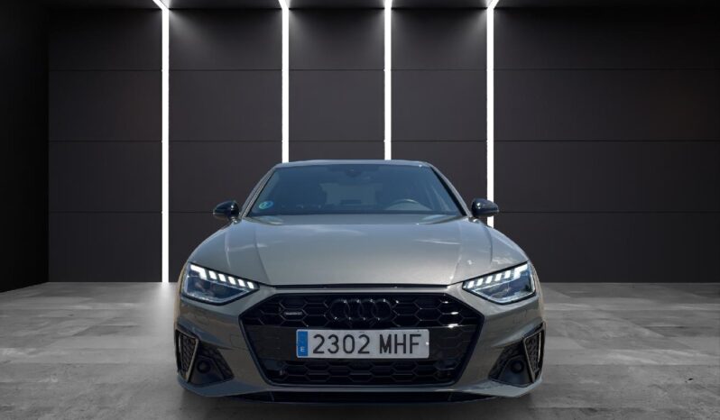 
 Audi A4 Black line 40 TDI 150kW quattro S tronic 2023 full									