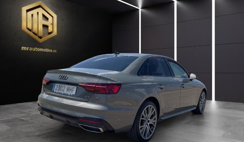 
 Audi A4 Black line 40 TDI 150kW quattro S tronic 2023 full									