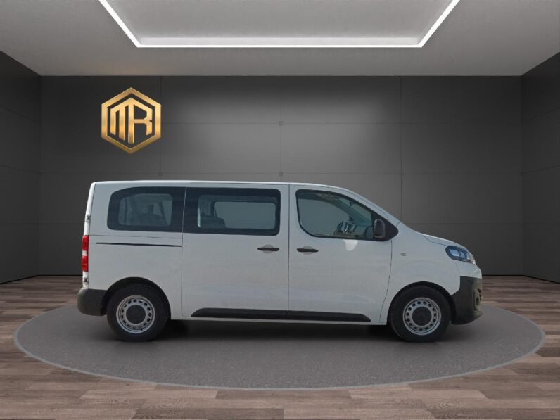 
 Citroën Jumpy Combi Talla M BlueHDi 120 S&S Confort 2021 full									