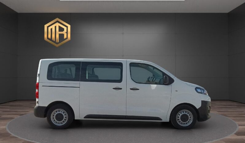 
 Citroën Jumpy Combi Talla M BlueHDi 120 S&S Confort 2021 full									