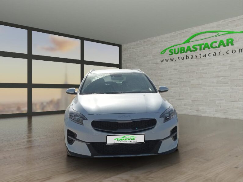 
 KIA Xceed 1.0 T-GDi Drive 88kW (120CV) 2022 full									