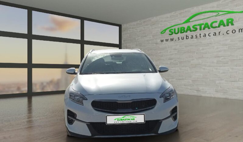 
 KIA Xceed 1.0 T-GDi Drive 88kW (120CV) 2022 full									