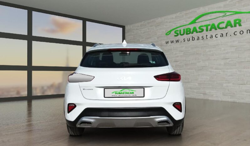 
 KIA Xceed 1.0 T-GDi Drive 88kW (120CV) 2022 full									