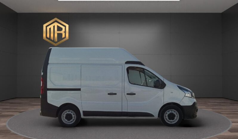 
 Renault Trafic Furgón 29 L1H2 Energía BluedCi 107 kW 2021 full									