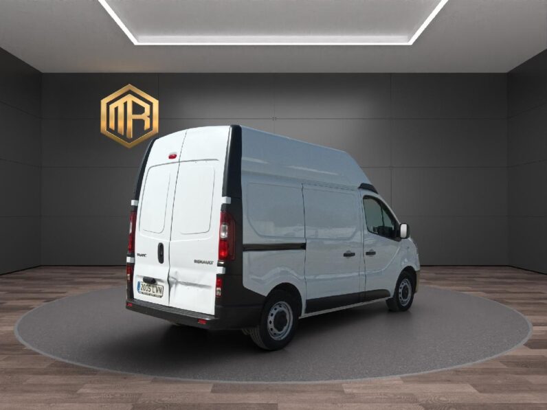 
 Renault Trafic Furgón 29 L1H2 Energía BluedCi 107 kW 2021 full									