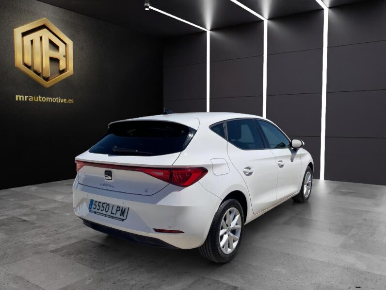 
 Seat Leon 1.5 TSI 96kW S&S Style 2021 full									
