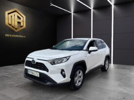 Toyota RAV4 2.5l 220H Business 4WD 2021