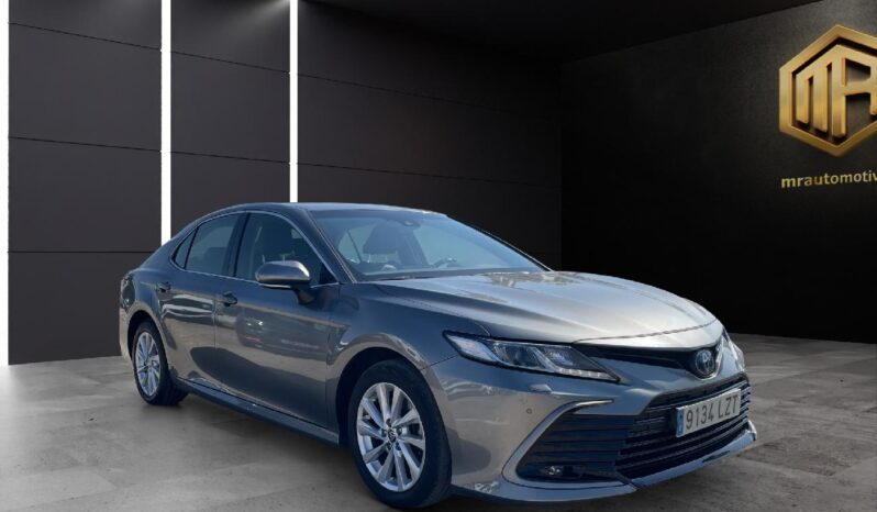
 Toyota Camry  2.5 220H Advance sedán 160kW 2022 full									