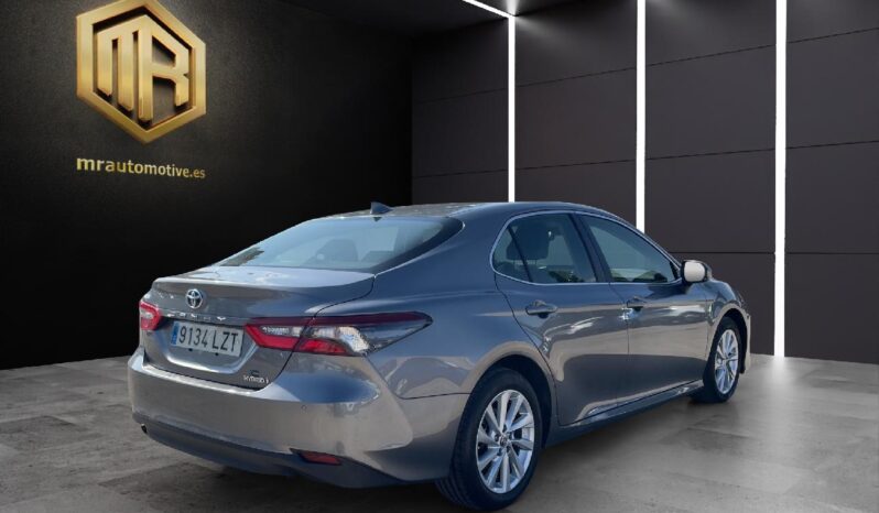 
 Toyota Camry  2.5 220H Advance sedán 160kW 2022 full									