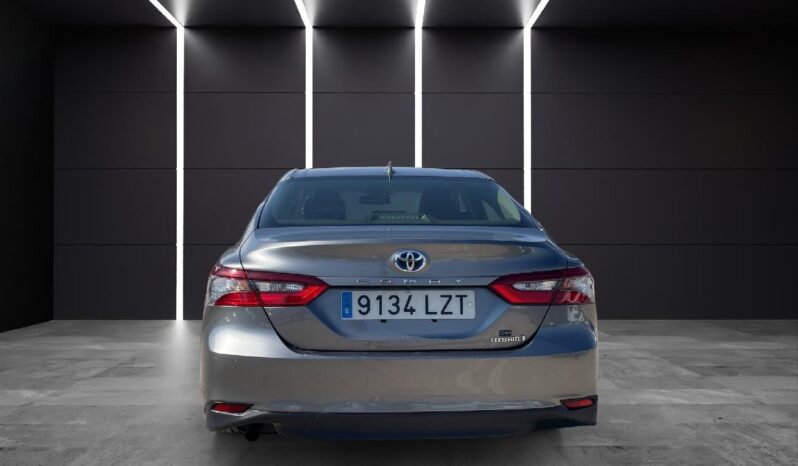 
 Toyota Camry  2.5 220H Advance sedán 160kW 2022 full									
