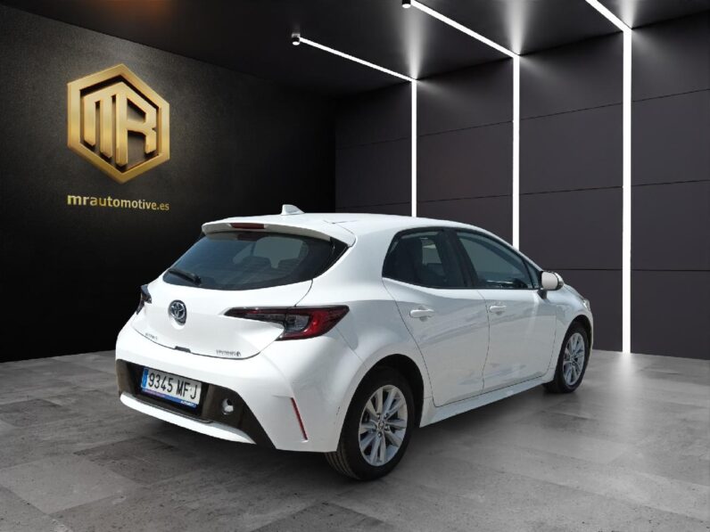 
 Toyota Corolla 1.8 125H BUSINESS E-CVT 2023 full									