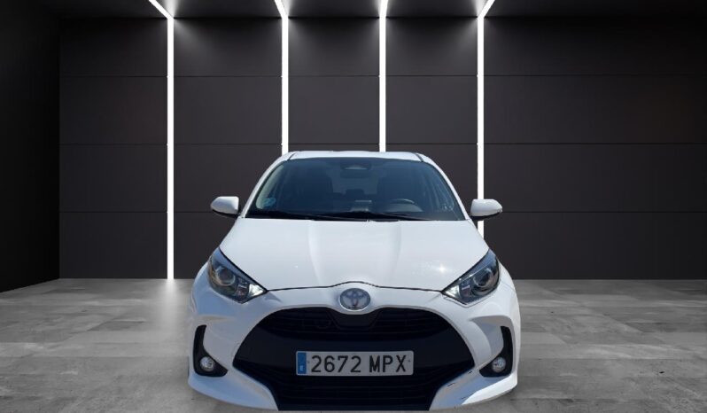 
 Toyota Yaris 1.5 120H Business Plus 2024 full									