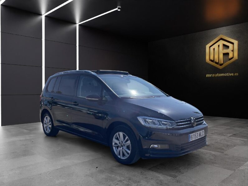 
 Volkswagen Touran Advance 2.0 TDI 90kW (122CV) 2023 full									