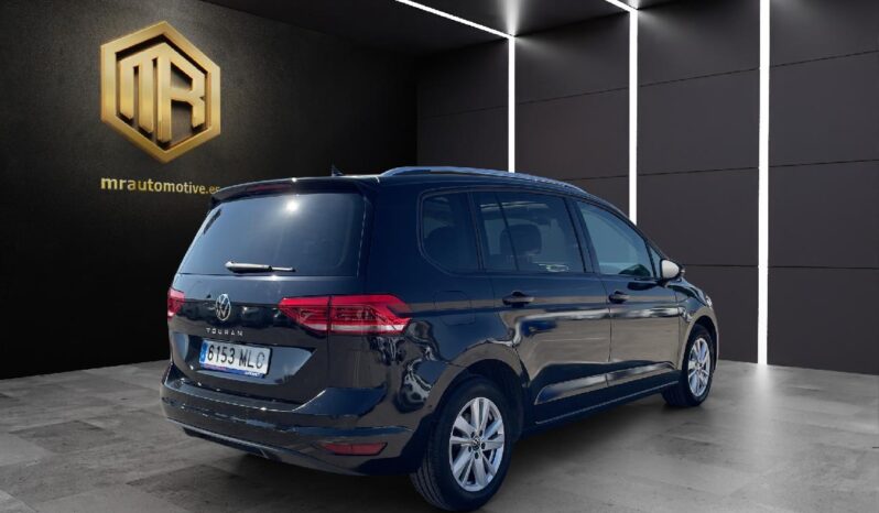 
 Volkswagen Touran Advance 2.0 TDI 90kW (122CV) 2023 full									