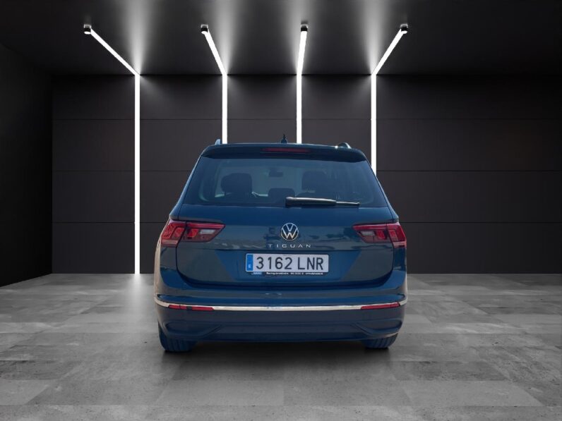 
 Volkswagen Tiguan Life 2.0 TDI 110kW (150CV) DSG 2021 full									