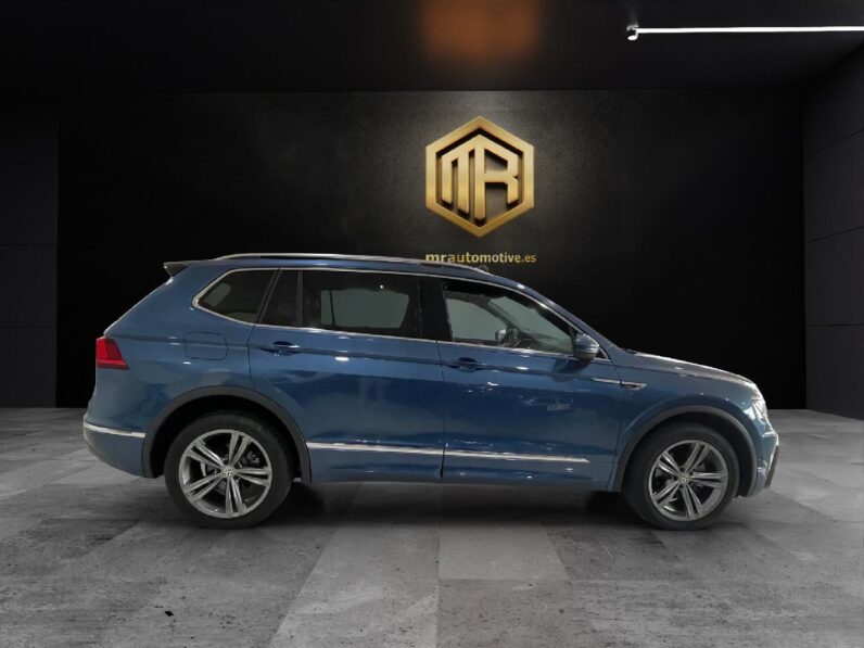 
 Volkswagen Tiguan Allspace Sport 2.0 TDI 110kW (150CV) 4Motion DSG 2021 full									