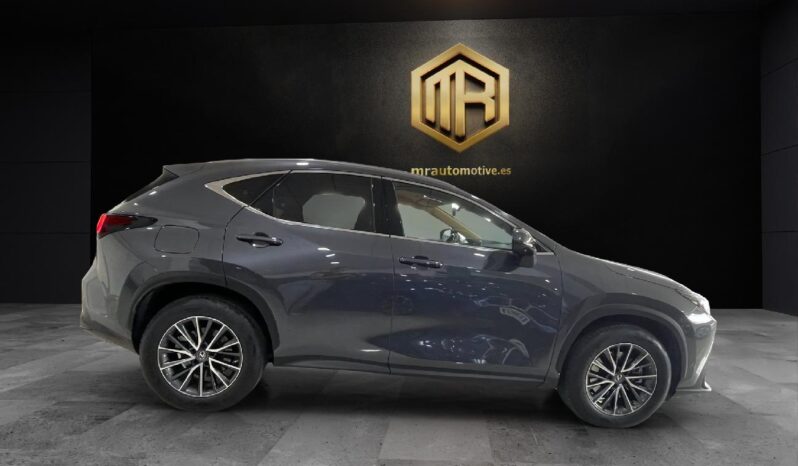 
 Lexus NX 450h+ Executive 4WD 2022 full									