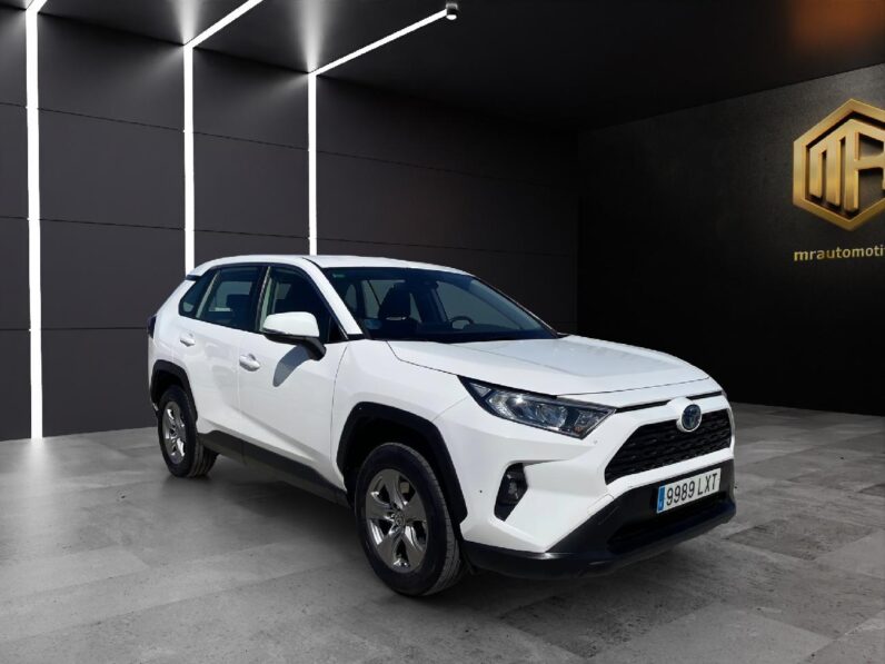 
 Toyota RAV4 2.5l 220H Business 2022 full									