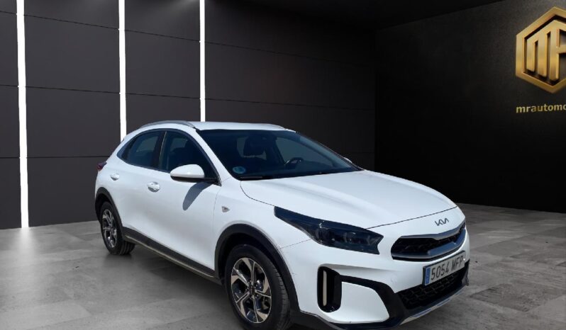 
 KIA Xceed 1.5 MHEV iMT Drive 118kW (160CV) 2023 full									