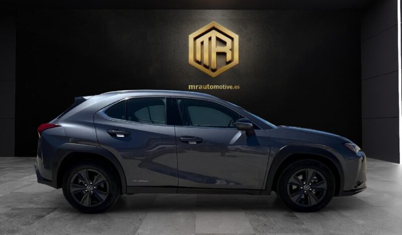 
 Lexus UX 2.0 250h Business 2022 full									