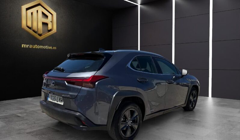 
 Lexus UX 2.0 250h Business 2022 full									
