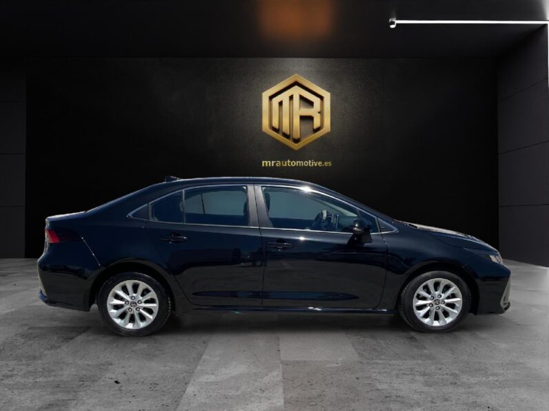 
 Toyota Corolla 1.8 125H BUSINESS PLUS E-CVT (122CV) 2022 full									