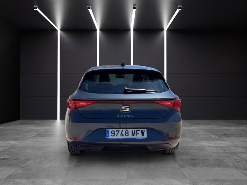 
 Seat Leon 1.5 TSI 96kW S&S Style XL 2023 full									