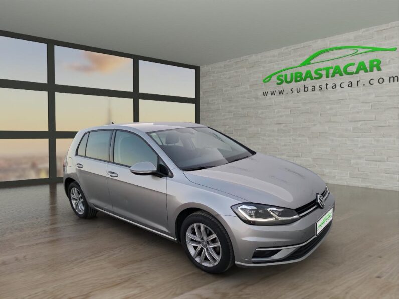 
 Volkswagen Golf Advance 2.0 TDI 110kW (150CV) 2019 full									