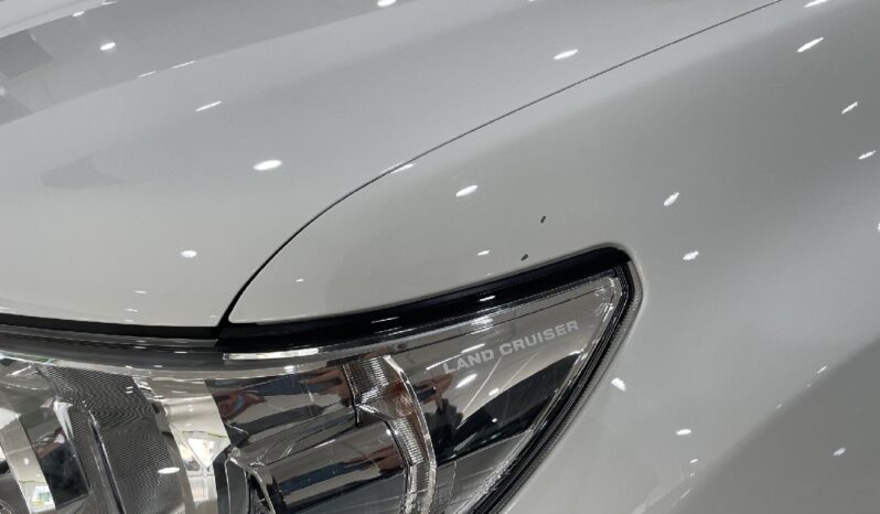 
 Toyota Land Cruiser 2.8 D-4D GX 130kW 2021 full									