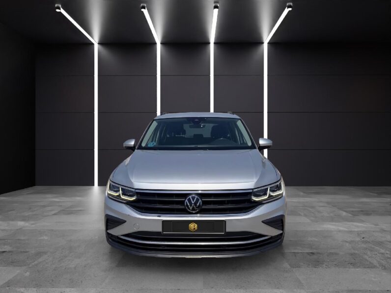
 Volkswagen Tiguan Life 2.0 TDI 110kW (150CV) DSG 2022 full									