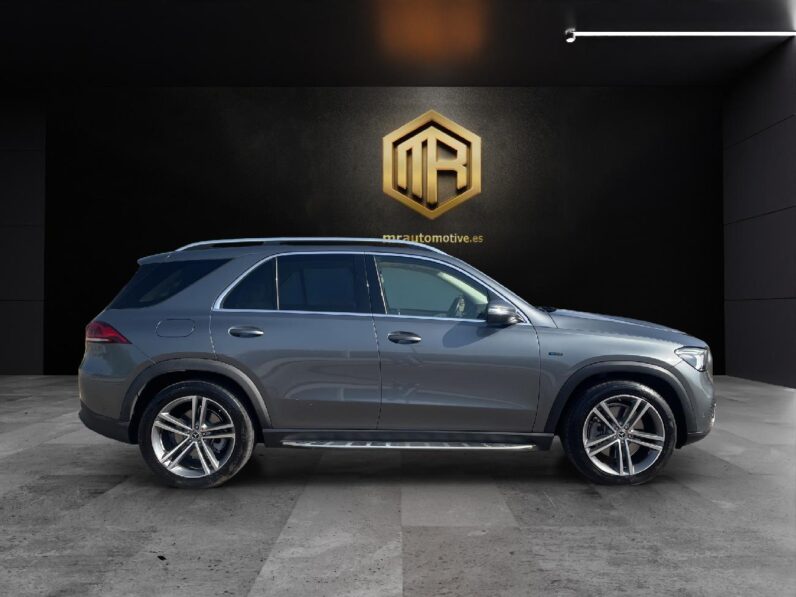 
 Mercedes GLE 350 de 4MATIC 2021 full									