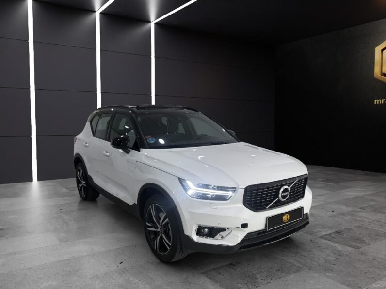 
 Volvo XC40 2.0 B3 G R-Design Auto 2021 full									