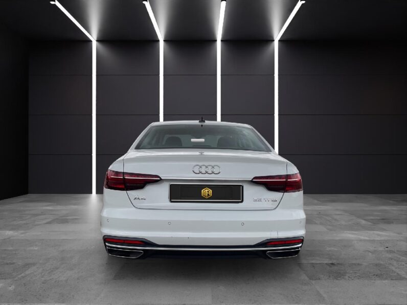 
 Audi A4 Advanced 35 TFSI 110kW (150CV) S tronic 2022 full									