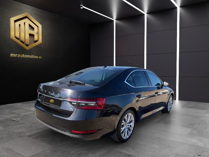 
 Skoda SuperB Style 1.4 TSI iV P-HEV 160kW DSG 2021 full									