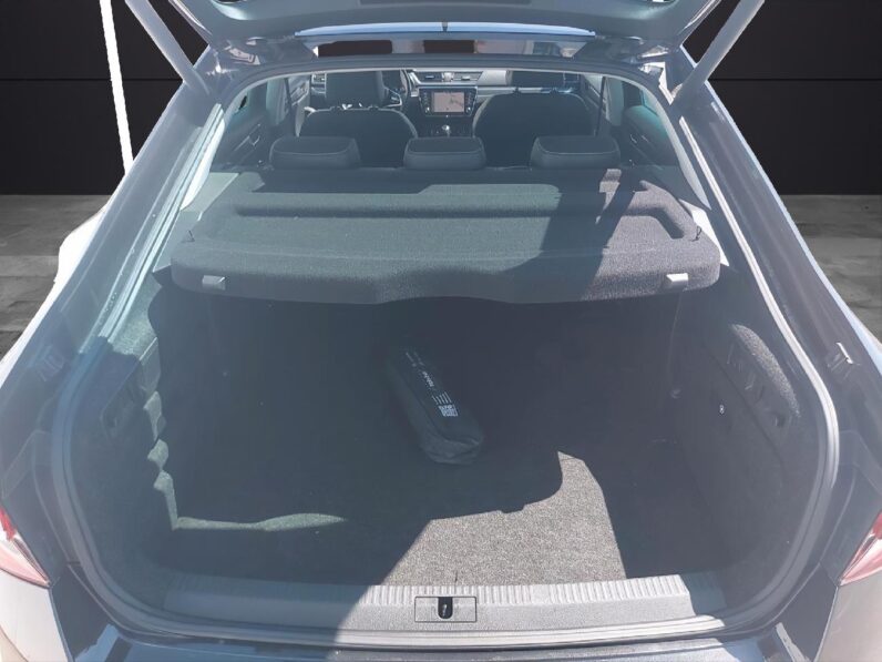 
 Skoda SuperB Style 1.4 TSI iV P-HEV 160kW DSG 2021 full									