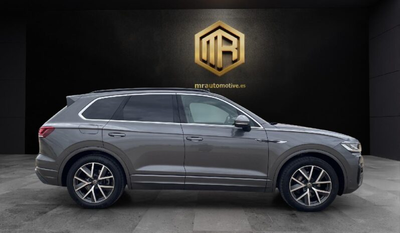 
 Volkswagen Touareg R-Line 3.0 V6 TDI 210kW Tip 4M todoterreno 210kW 2023 full									