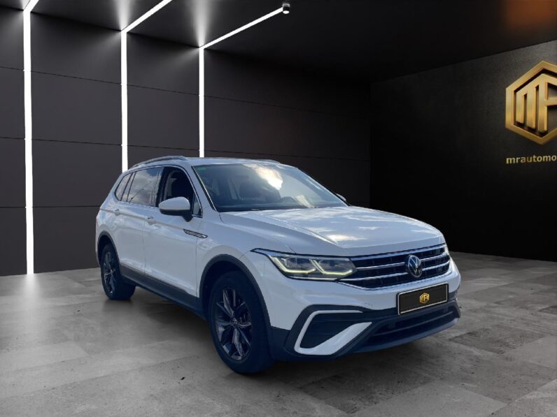 
 Volkswagen Tiguan Allspace Life 2.0 TDI 110kW (150CV) DSG 4Motion 2022 full									